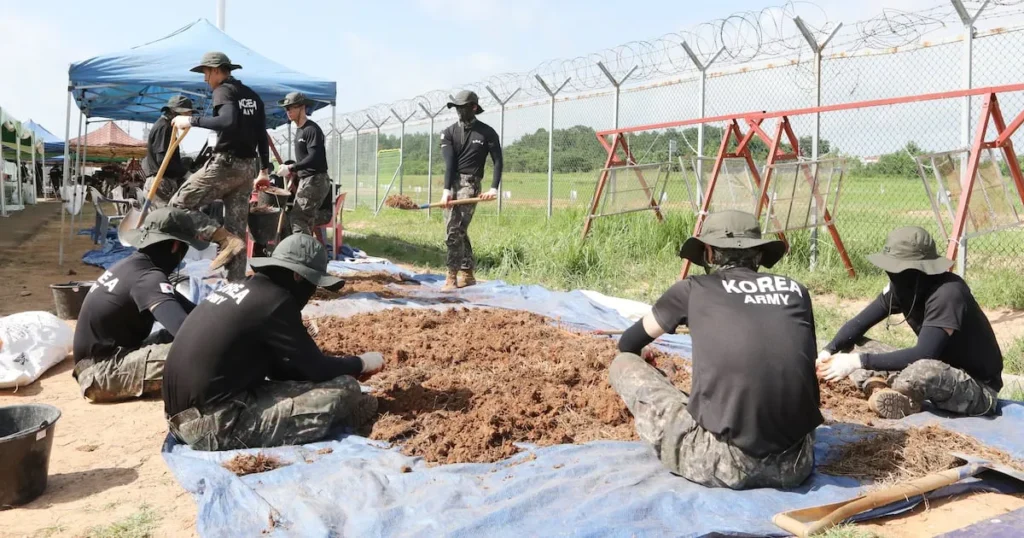 Muan Airport Crash: Recovery Efforts Halted Due to Heatwave Muan Airport Crash: Recovery Efforts Halted Due to Heatwave