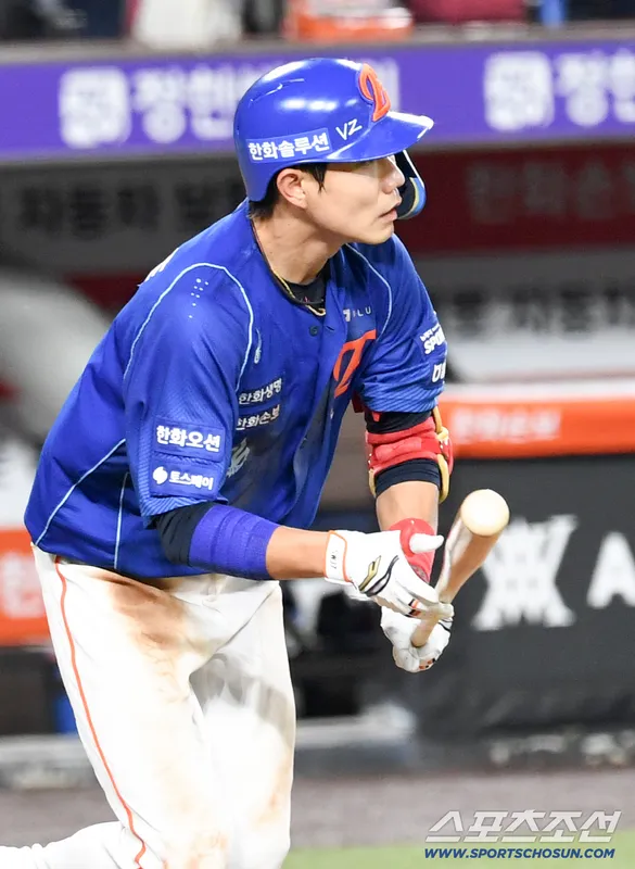 Kang Baek-ho Responds to ‘Rare’ Home Run Comments with a Direct Hit Kang Baek-ho Responds to ‘Rare’ Home Run Comments with a Direct Hit