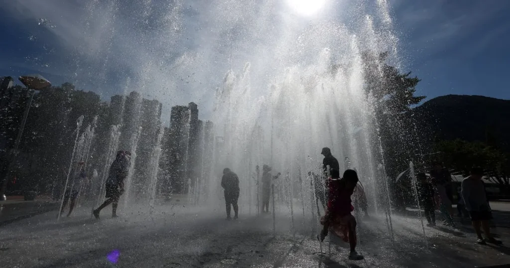 August Heatwave Grips Nation: Record Temperatures Expected