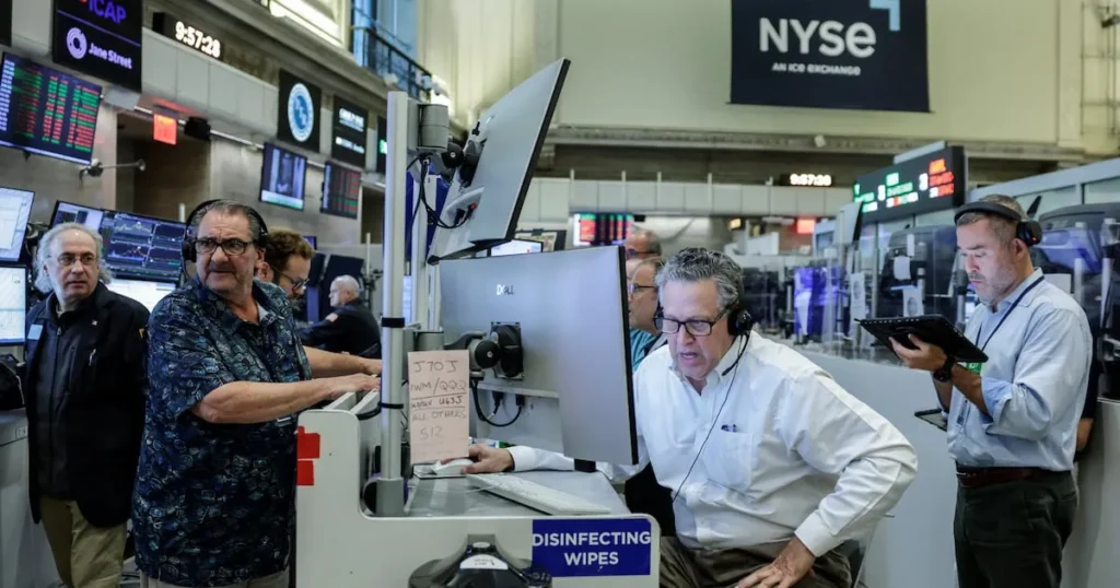 Middle East Tensions Ease, Boosting Stocks; Oil Prices Drop Middle East Tensions Ease, Boosting Stocks; Oil Prices Drop