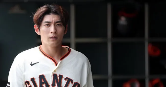 Giants Trade Luis Arráez to Padres, Bolstering Rebuild with Prospects Giants Trade Luis Arráez to Padres, Bolstering Rebuild with Prospects