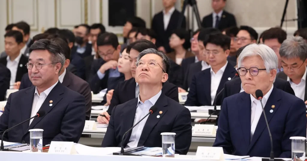 Prosecutors’ Investigative Powers: A Shift in South Korea’s Legal Landscape Prosecutors’ Investigative Powers: A Shift in South Korea’s Legal Landscape