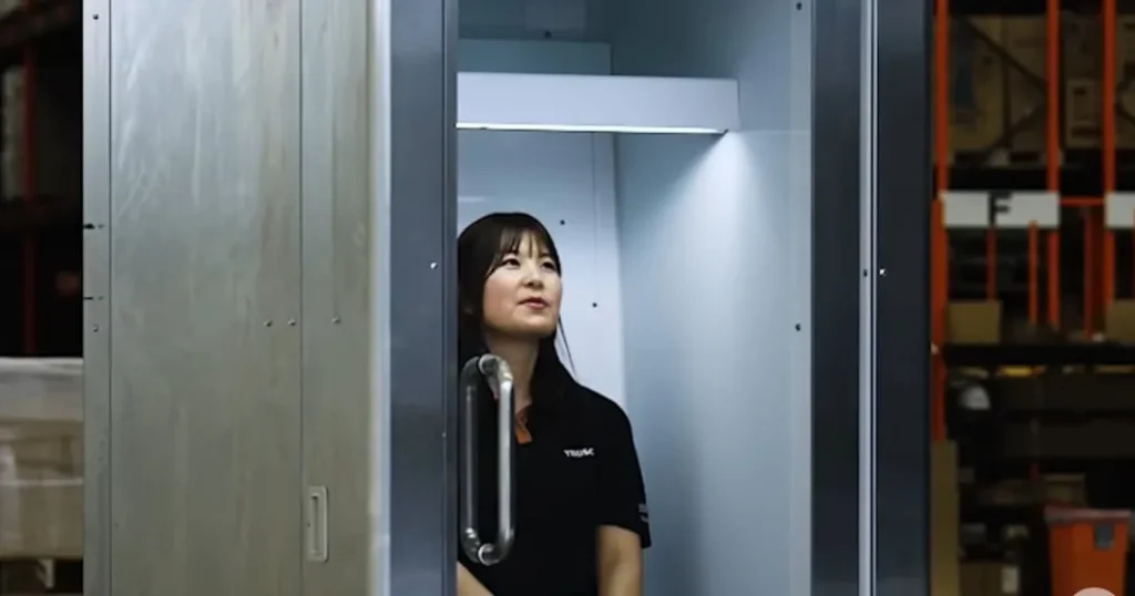 Japan Unveils ‘Human Refrigerator’ to Combat Extreme Heatwaves Japan Unveils ‘Human Refrigerator’ to Combat Extreme Heatwaves