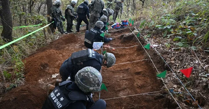 US Identifies 112 MIA Service Members from North Korean Remains US Identifies 112 MIA Service Members from North Korean Remains
