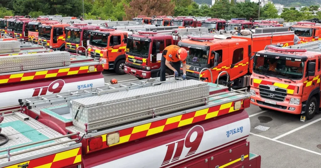 200 Water Tankers Deployed to Drought-Stricken Gyeongnam Province 200 Water Tankers Deployed to Drought-Stricken Gyeongnam Province