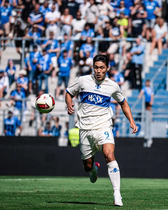Lee Ho-jae’s Debut: A Glimpse of Potential Amidst Team Struggles Lee Ho-jae’s Debut: A Glimpse of Potential Amidst Team Struggles