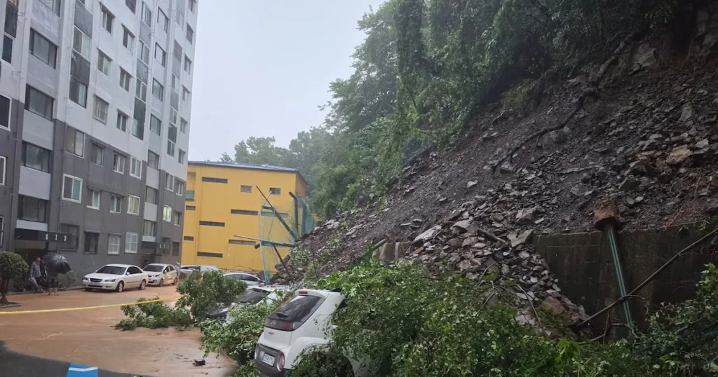 Heavy Rains Trigger Flooding, Landslides in Geoje, Tongyeong