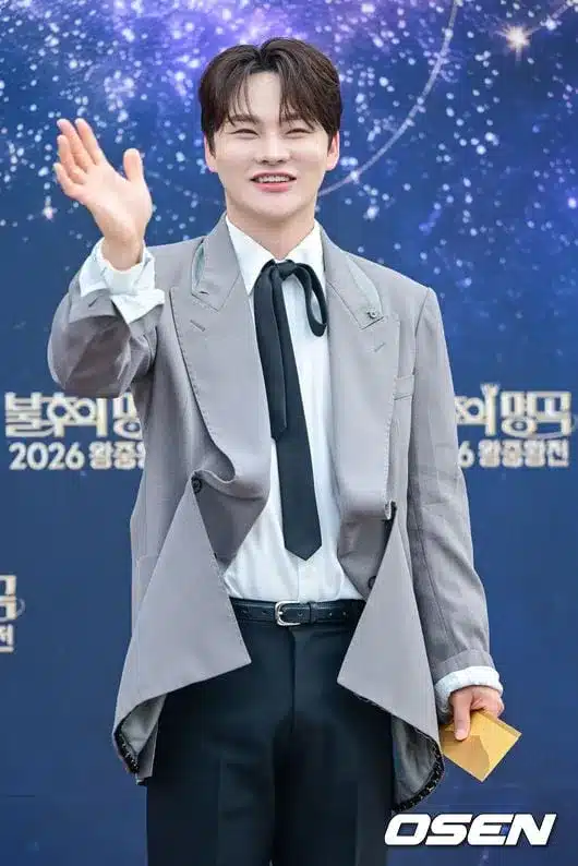 Singer Park Seo-jin Donates ₩10 Million to Flood Victims Singer Park Seo-jin Donates ₩10 Million to Flood Victims