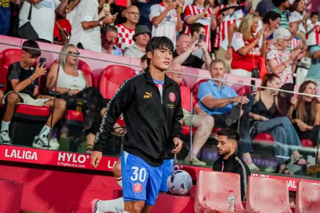 Kim Min-soo Nears Historic Transfer to Rangers FC Kim Min-soo Nears Historic Transfer to Rangers FC