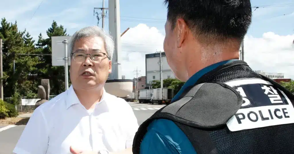 Jeju Missing Person Case: Police Chief Apologizes for Misconduct Jeju Missing Person Case: Police Chief Apologizes for Misconduct