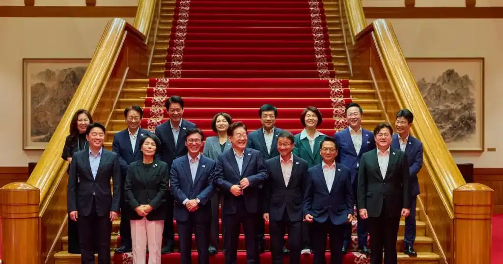 President Lee Meets with Democratic Party Leadership Amidst Internal Divisions President Lee Meets with Democratic Party Leadership Amidst Internal Divisions