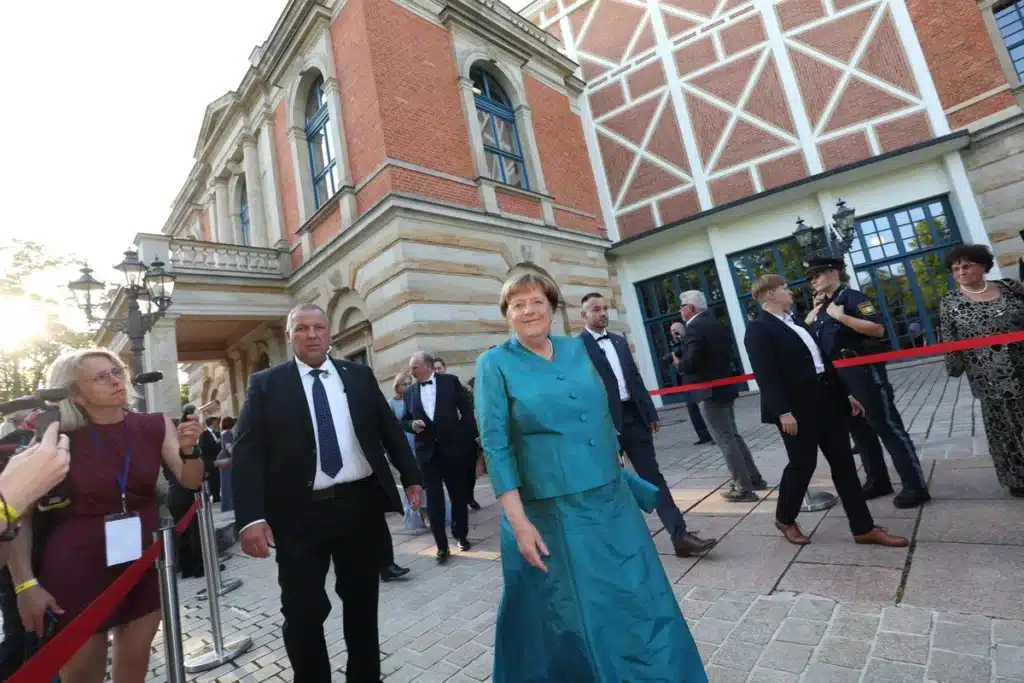 Merkel Attends Wagner’s ‘Ring’ Cycle: A 20-Hour Opera Marathon Merkel Attends Wagner’s ‘Ring’ Cycle: A 20-Hour Opera Marathon