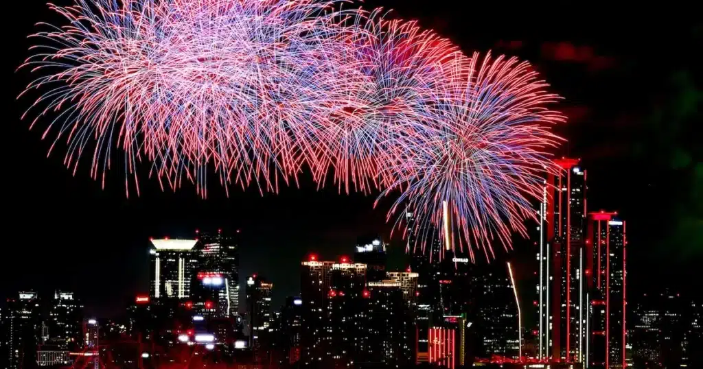 Seoul Fireworks Festival Tickets Scalped for Up to ₩300,000