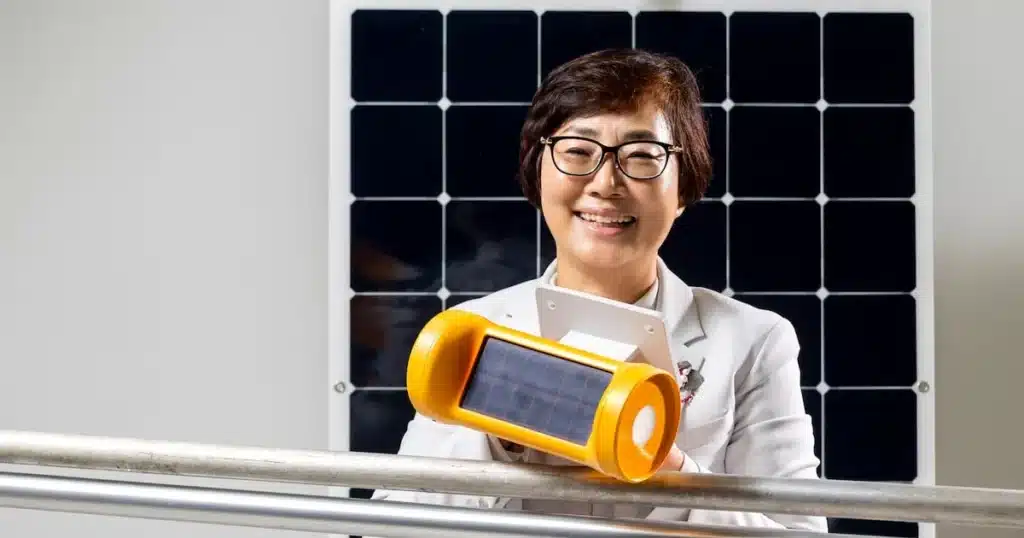 Inventor, 67, Crowned ‘Queen of Inventions’ for Smart Solar Delivator