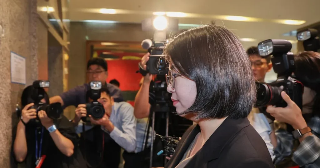 Yong Hye-in Faces Scrutiny Over Past Remarks on Accountability