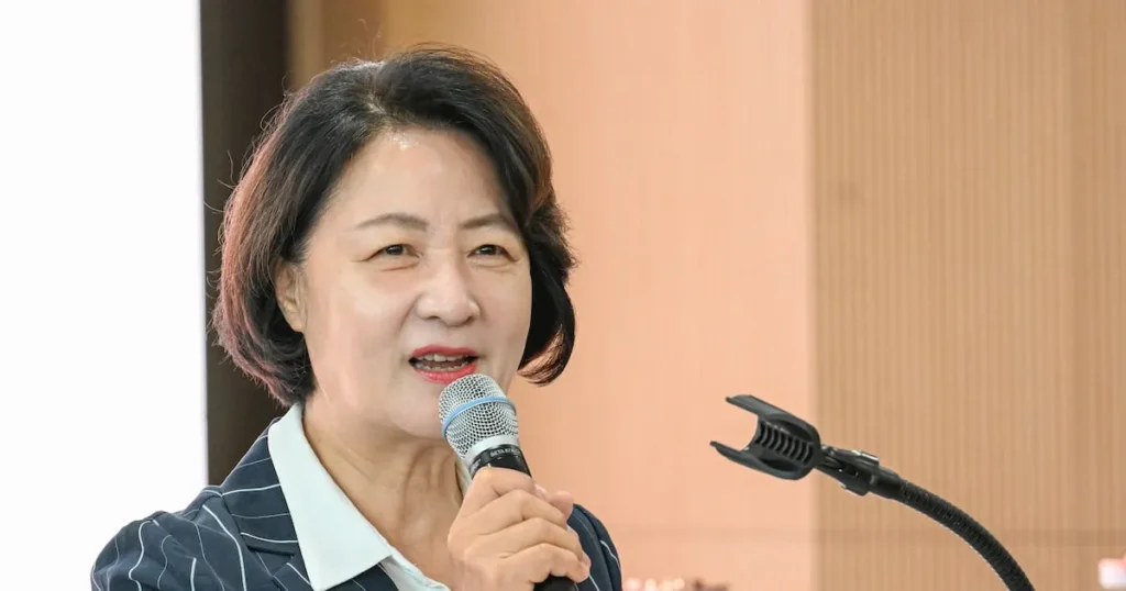 Gyeonggi Governor Faces Recall Petition Over Budget Cuts and Housing