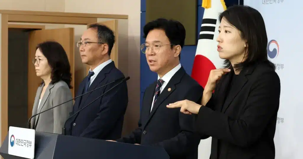 South Korea Launches “One-Point” Social Dialogue on Mega-Cluster Labor Policies